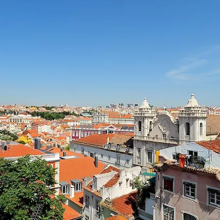 Portuguese Living Chiado Terrace Apartment